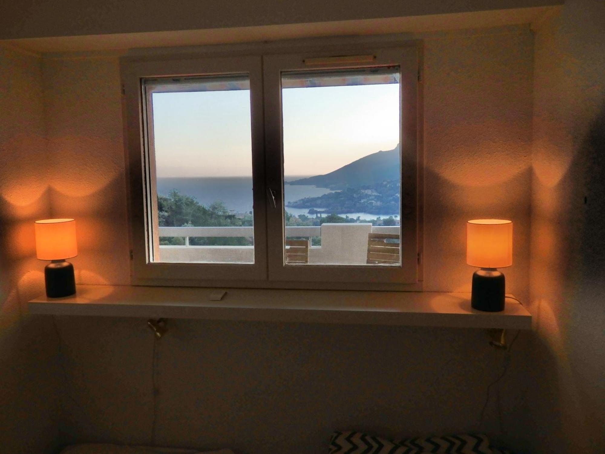 Cote D'Azur - Theoule - Miramar Apartment Bagian luar foto